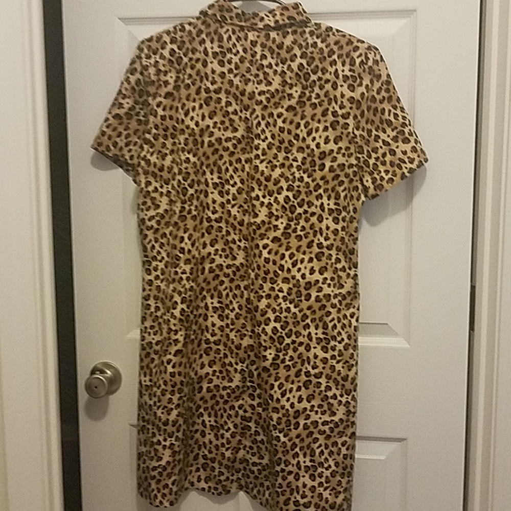 Dress - Picture 3 of 3